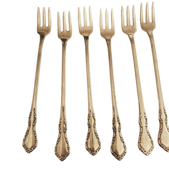 Oneida MANSION HALL Stainless Distinction USA Glossy Silverware Flatware - Picture 5 of 9